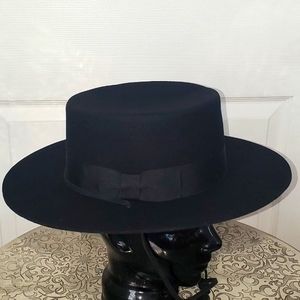 NWOT Zertrue Women Black  Fedora Wool Hat   With a Leather Chin Strap  Sz M